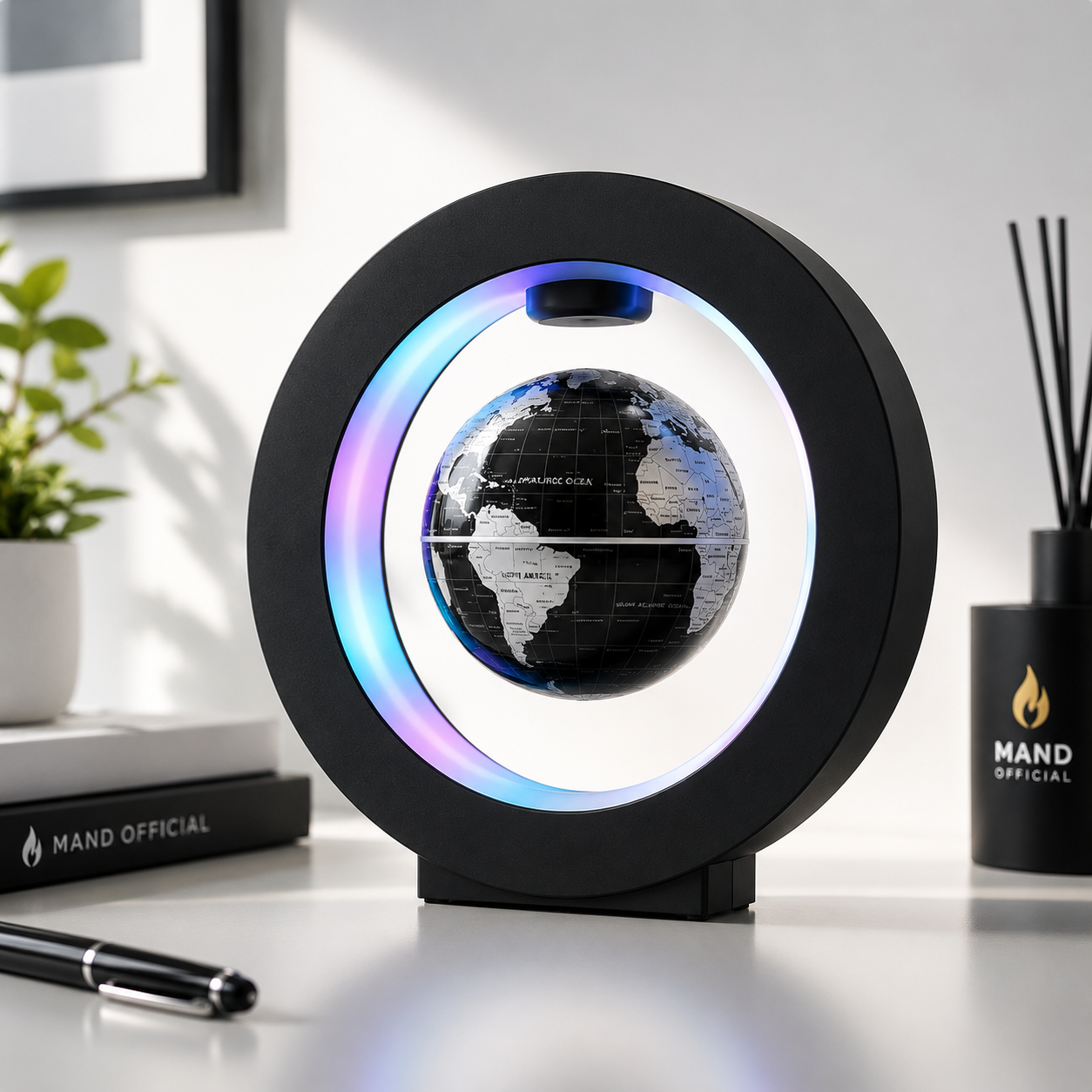 Mand Floating Globe™ – Schwebende LED Weltkugel